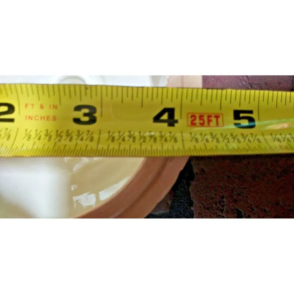 Vintage ceramic lid only 4&5/8